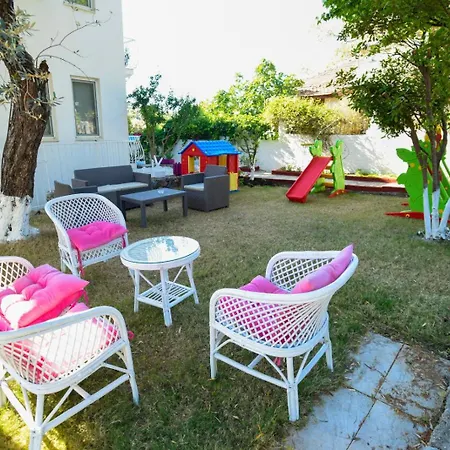 Hotel apartamentowy Kekik Azure Homes Oeluedeniz Fethiye