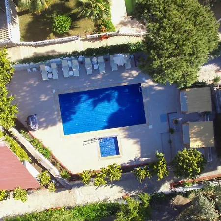 Hotel apartamentowy Kekik Azure Homes Oeluedeniz