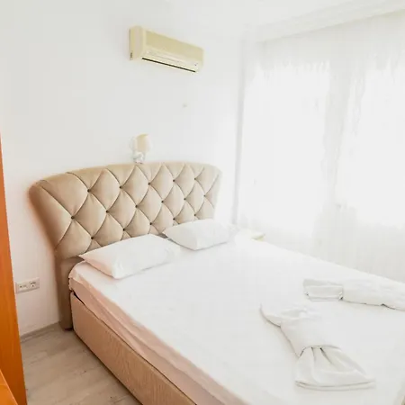 Hotel apartamentowy Kekik Azure Homes Oeluedeniz Fethiye