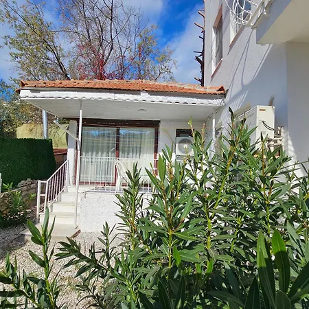 Lägenhetshotell Kekik Azure Homes Oeluedeniz
