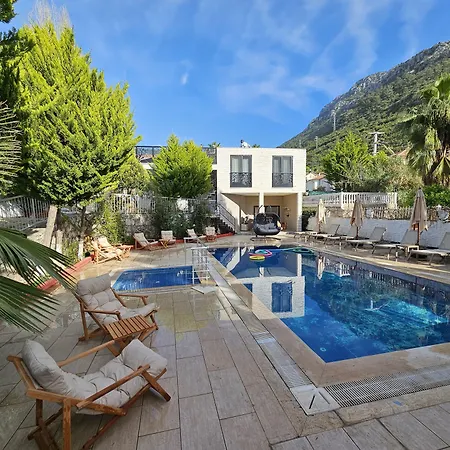 Kekik Azure Homes Oeluedeniz מלון דירות 3*