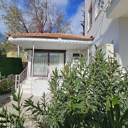 Kekik Azure Homes Oeluedeniz 3* פאטהיה