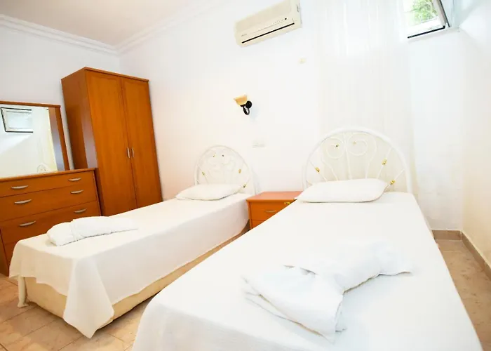 Kekik Azure Homes Oeluedeniz Apart Otel 3*