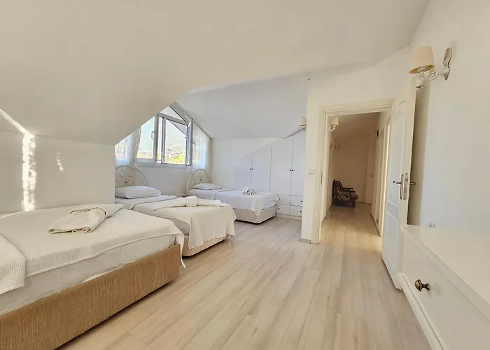 Apart Otel Kekik Azure Homes Oeluedeniz 3*